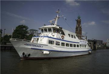 Besucher erwartet eine Schiffstour mit musikalischer Untermalung. 