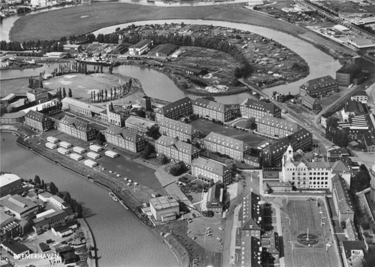 Die Marineoperationsschule wird 60 Jahre alt Die Marineoperationsschule wird 60 Jahre alt.