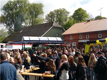 Party total beim Frühtanz in Steinau