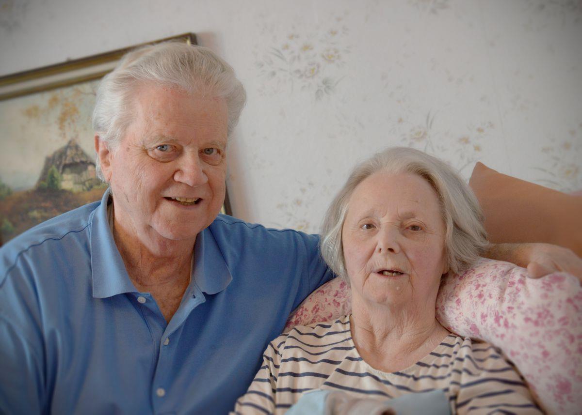 Eiserne Hochzeit: In der Raketenbahn das erste Mal gekuschelt Vor 65 Jahren heirateten Waltraud und Paul Stark. Heute feiern sie eiserne Hochzeit.
