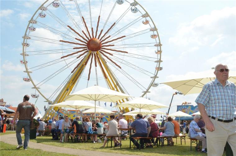 Start der Tarmstedter Ausstellung: Ein ganzes Dorf ist aus dem Häuschen Start der Tarmstedter Ausstellung: Ein ganzes Dorf ist aus dem Häuschen