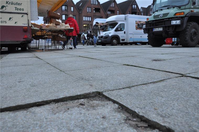 Der Marktplatz von Nordenham ist zur Stolperfalle geworden Der Marktplatz von Nordenham ist zur Stolperfalle geworden