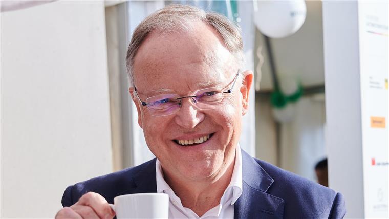 Weil: „Bei Problemen mit dem Wolf müssen wir eingreifen können“