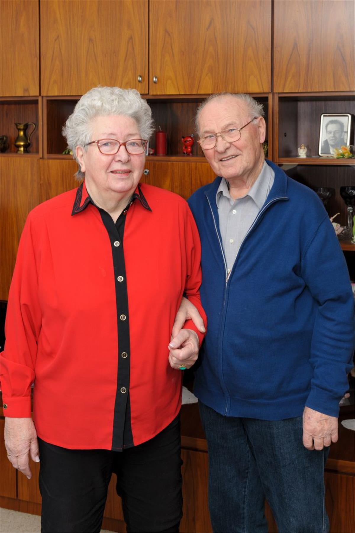 Ilse und Günter Schwichtenberg aus Leherheide sind seit 60 Jahren verheiratet.
