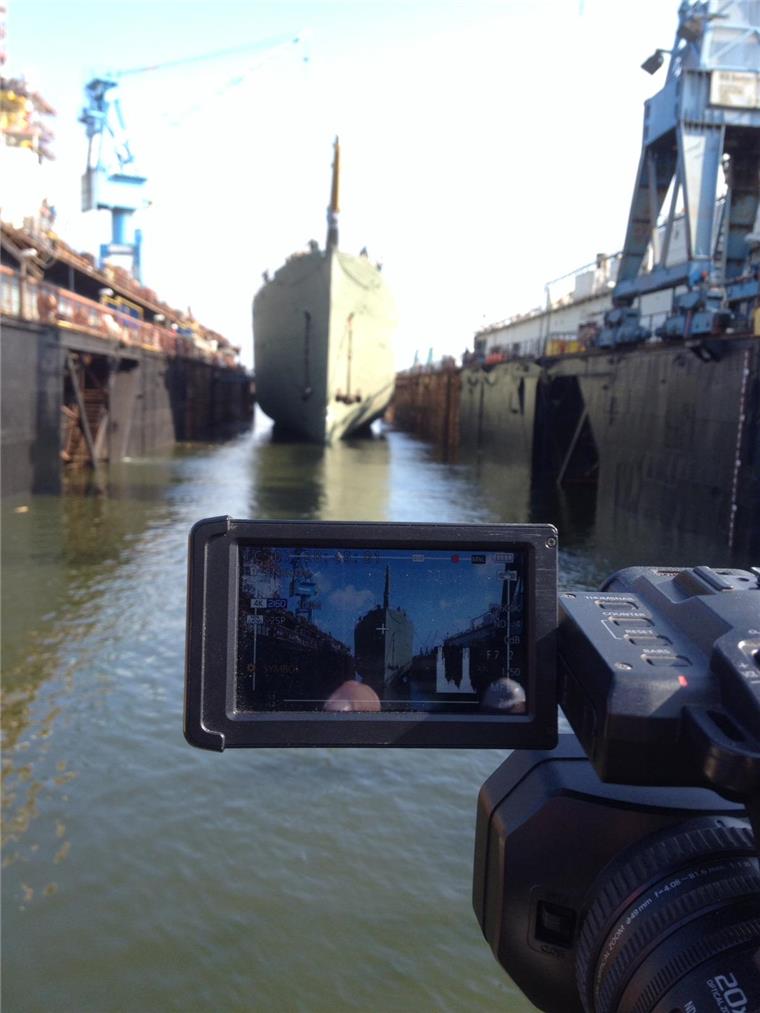 Marineschulschiff "Gorch Fock" wieder im Wasser Marineschulschiff "Gorch Fock" wieder im Wasser
