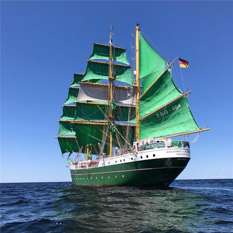 Die "Alexander von Humboldt II" kann auf dem Seestadtfest Bremerhaven besichtig werden.