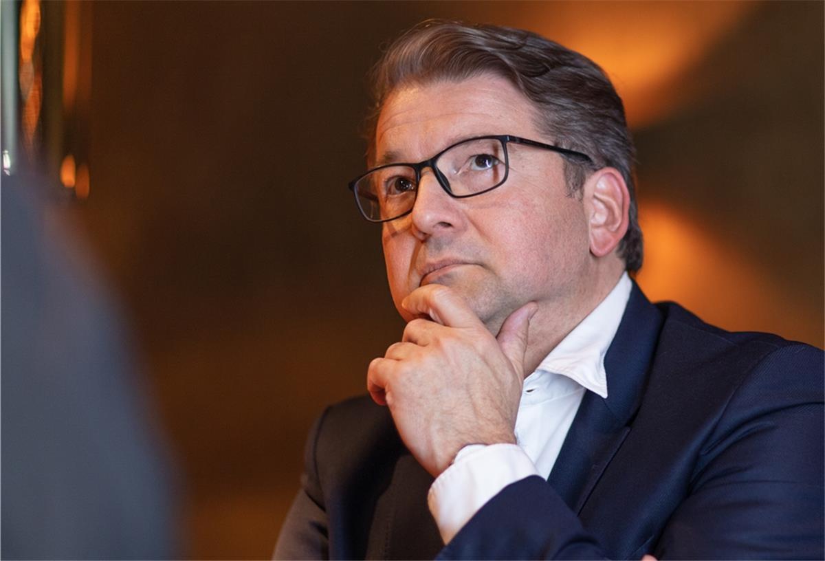 „Hier wird aus wenig
viel gezaubert“ „Hier wird aus wenig
viel gezaubert“