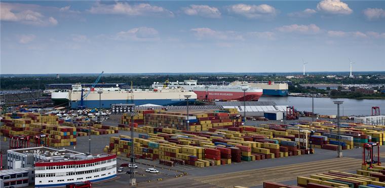 9 Gründe, warum Bremerhaven einfach nur schrecklich ist Achtung, der Anblick täuscht: Wir zeigen euch, warum Bremerhaven echt Abgrund ist.