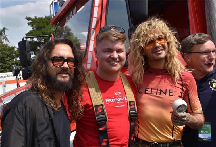 Bill und Tom Kaulitz zeigen sich nach den durchwachsenen Erfahrungen aus dem letzten Jahr Fan nah.