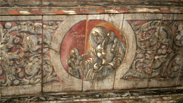 Fast 500 Jahre altes Deckengemälde in Supermarkt entdeckt Bis jetzt war das Deckengemälde im Supermarkt abgedeckt.