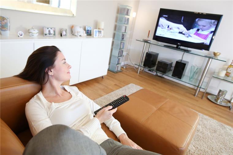 DVB-T: Störungen sollen bald behoben sein Bis zu 40 HD-Kanäle soll es mit DVB-T2 HD über die Antenne geben. Im Cuxland beginnt die Ära des neuen Antennenfernsehens am 29. März 2017.