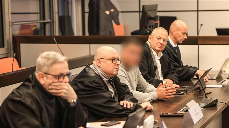 Bis zu drei Jahre Haft für gescheiterte Schumacher-Erpressung verhängt.
