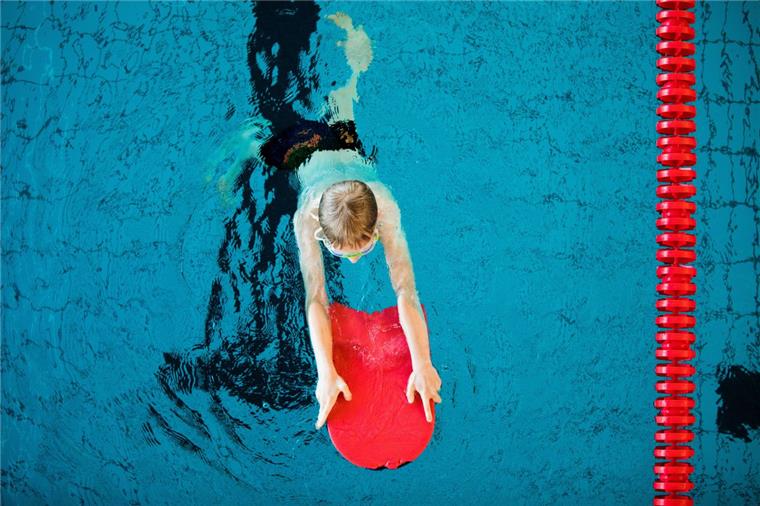 Nordenham: VBW fahren Schüler nicht mehr zum Schwimmunterricht Bisher haben die VBW die Nordenhamer Schüler zuverlässig zum Schwimmunterricht befördert - jetzt aber muss eine andere Lösung her.