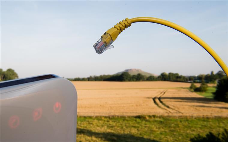Wesermarsch soll bis Ende 2023 mit Breitband versorgt sein Bislang ist schnelles Internet in der Wesermarsch noch nicht überall angekommen.