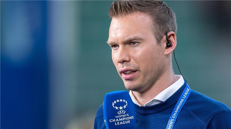 Goldgrube Champions League? Nicht für die Frauen Bleibt nun doch beim VfL Wolfsburg: Trainer Tommy Stroot.