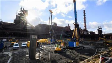 Blick auf das Baufeld für den neuen Elektroofen auf dem Gelände der Salzgitter AG.