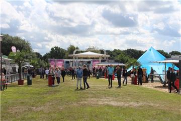 Blick auf das Festival-Gelände. Foto: Dziuk