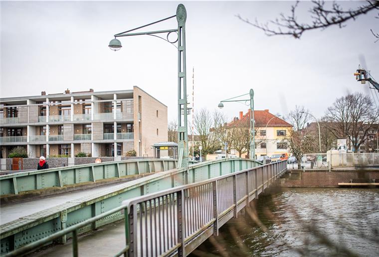Älteste Brücke der Stadt wird saniert Blick auf die Drehbrücke an der Ecke Klußmannstraße/Kaistraße im Januar 2021.