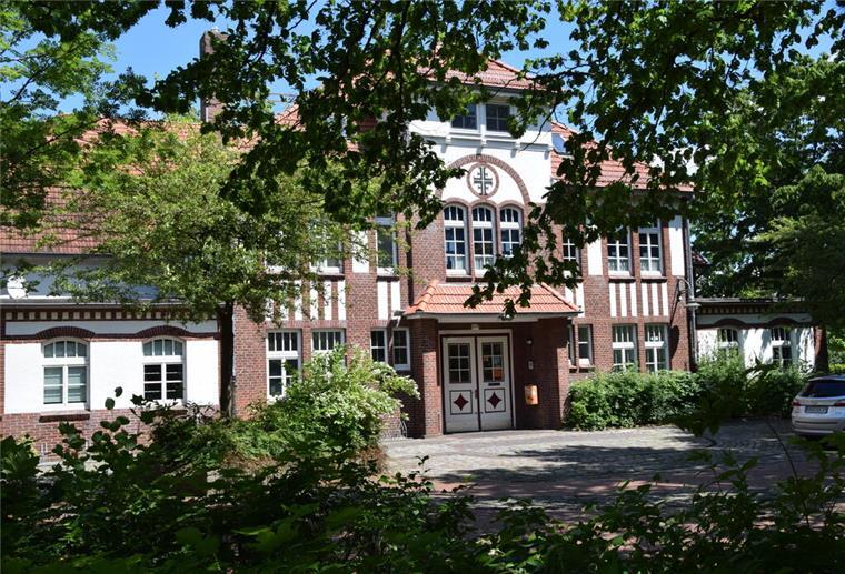 Sehr beliebt! Geburtstagsparty der Jahnhalle in Nordenham ist ausgebucht Blick auf die Jahnhalle in Nordenham.