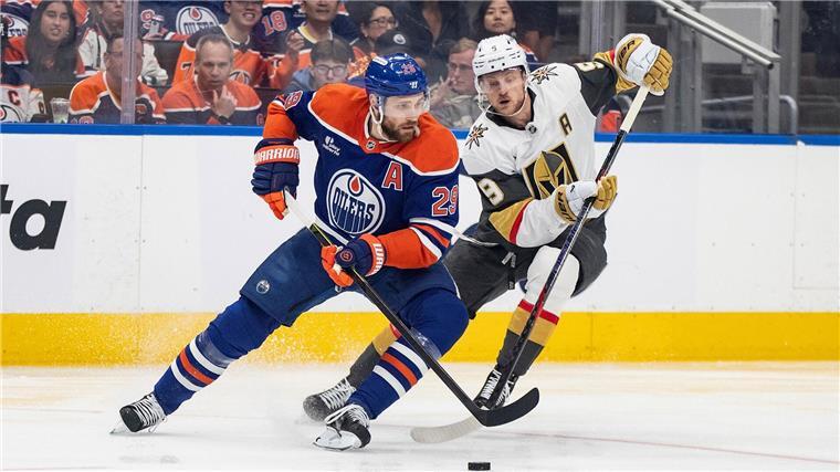 Oilers fehlt ein Sieg zu Conference-Finals in NHL-Playoffs Blieb zum erst zweiten Mal in den Playoffs dieser Saison ohne Torbeteiligung: Leon Draisaitl (l).