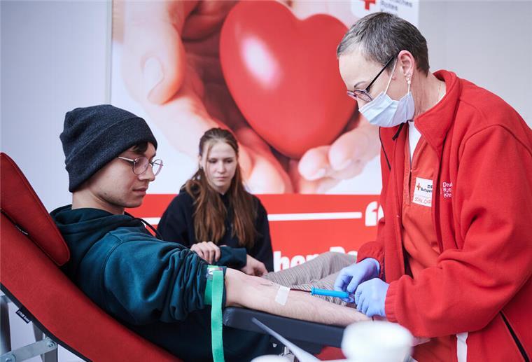 Hier kann man Blut spenden und damit Leben retten Blutspenden sind so wichtig. Jetzt gibt es einen Termin in Brake.