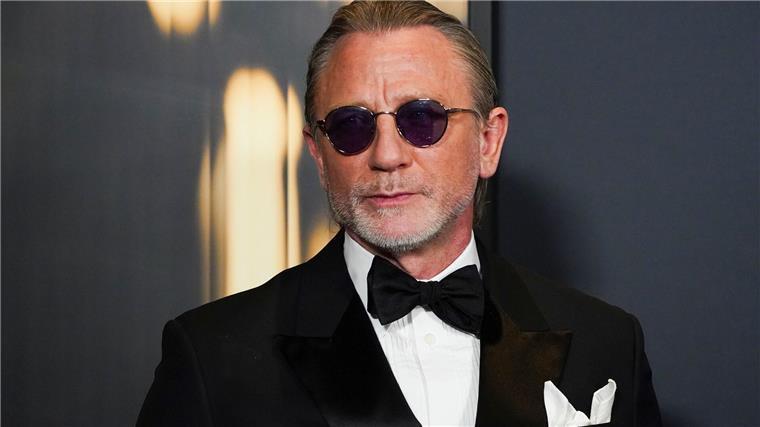 Stars bei Ehren-Oscar-Gala: verstorbener Quincy Jones geehrt „Bond“-Darsteller Daniel Craig ist als Gast bei der Vergabe der Ehren-Oscars dabei.