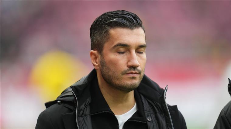 Auswärtsmisere sorgt für herbstliche Tristesse beim BVB Borussia Dortmunds Trainer Nuri Sahin steht nach der vierten Saison-Niederlage unter Druck.
