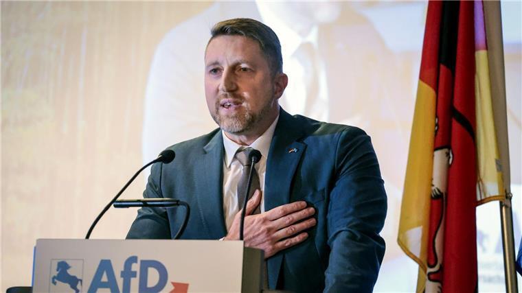 Brandes führt Niedersachsen-AfD in die Bundestagswahl Brandes ist AfD-Spitzenkandidat aus Niedersachsen.