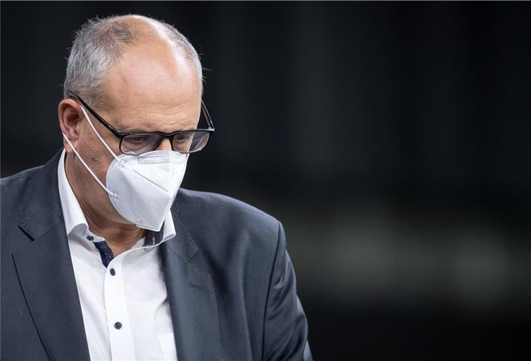 Bovenschulte: Trennung von Ehefrau Ulrike Hiller Bremens Bürgermeister Andreas Bovenschulte (SPD) hat sich auf Facebook zu seiner Trennung von seiner Frau geäußert.
