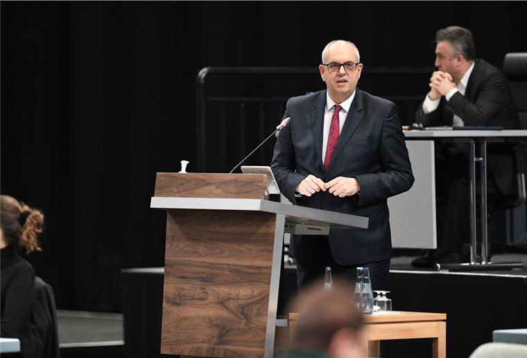 Bovenschulte: Keine Patentlösung für Schulen Bremens Regierungschef Andreas Bovenschulte hielt am Freitag eine Regierungserklärung zu den Corona-Beschlüssen in der Bürgerschaft.