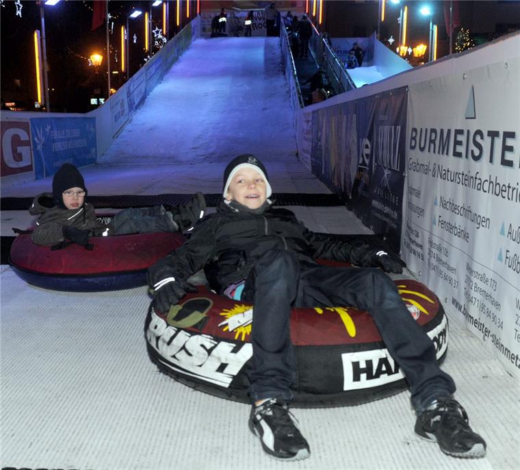 Weihnachtsmarkt Bremerhaven: Die Rutsche hat ausgedient Bremerhaven muss in diesem Jahr auf eine Rodelbahn verzichten.