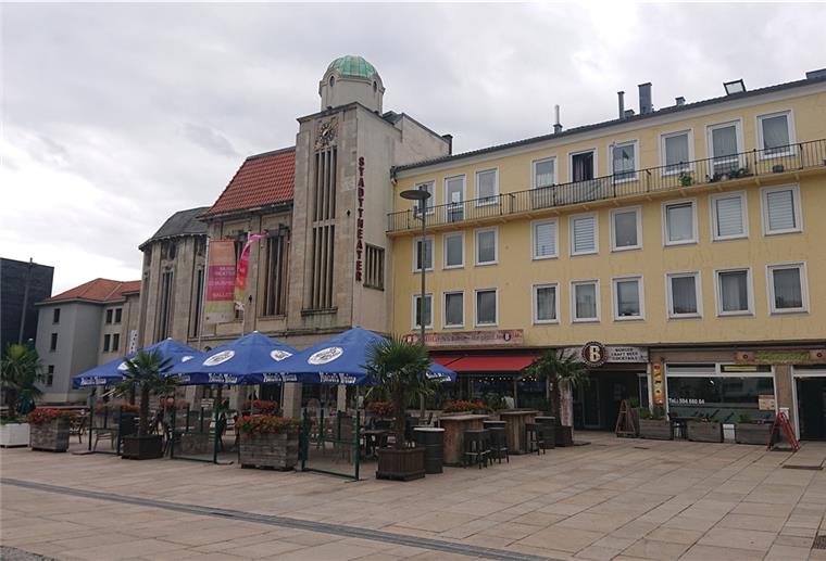 Ihr seid gefragt: Was wollt ihr in Bremerhavens Innenstadt sehen? Bremerhavens Innenstadt droht mit dem Weggang von Karstadt und Saturn noch mehr zu veröden. Was fehlt euch, wofür würdet ihr in die Innenstadt gehen?