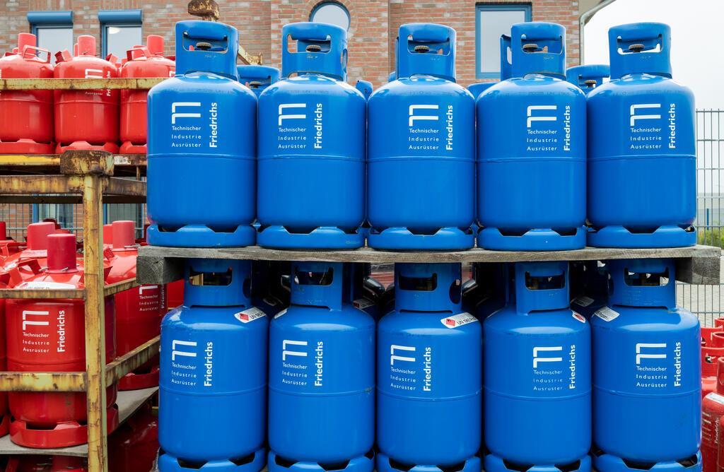 Brenngas und Kohlensäure werden selber abgefüllt.