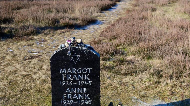 Britische Soldaten befreiten Bergen-Belsen am 15. April 1945. Eines der bekanntesten Opfer ist Anne Frank. (Archivfoto)