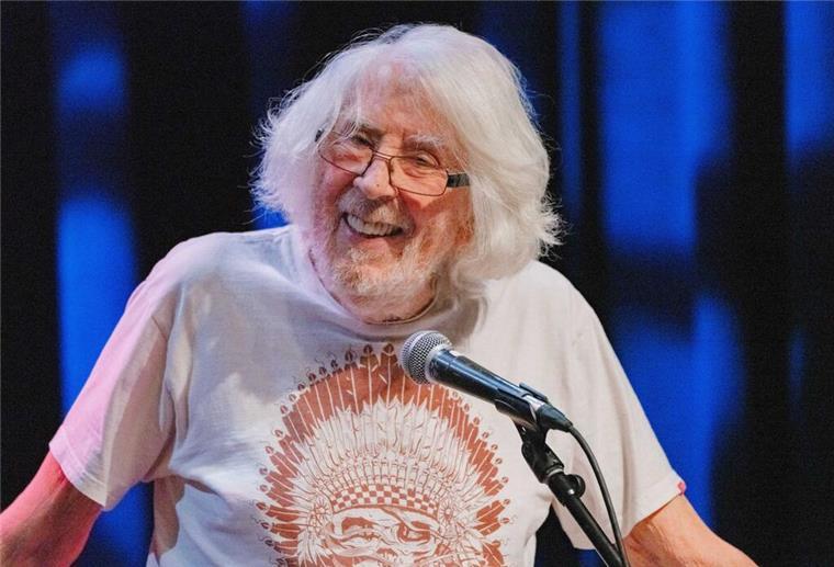 Von wem sich Deutschland und die Welt 2024 verabschiedeten Britischer Bluesmusiker John Mayall mit 90 Jahren gestorben. (Archivbild)