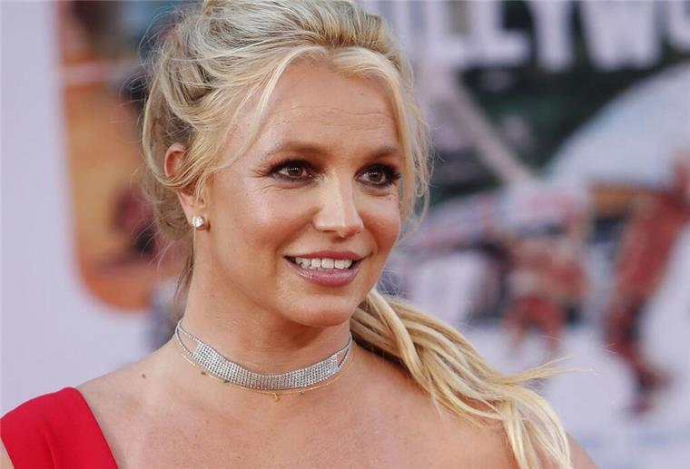 Britney Spears: „Werde nie in Musikindustrie zurückkehren“ Britney Spears hat in einem Instagram-Post ihre Gedanken zu ihrem Leben nach dem Beziehungs-Aus mit Fitnesstrainer Sam Asghari geteilt.