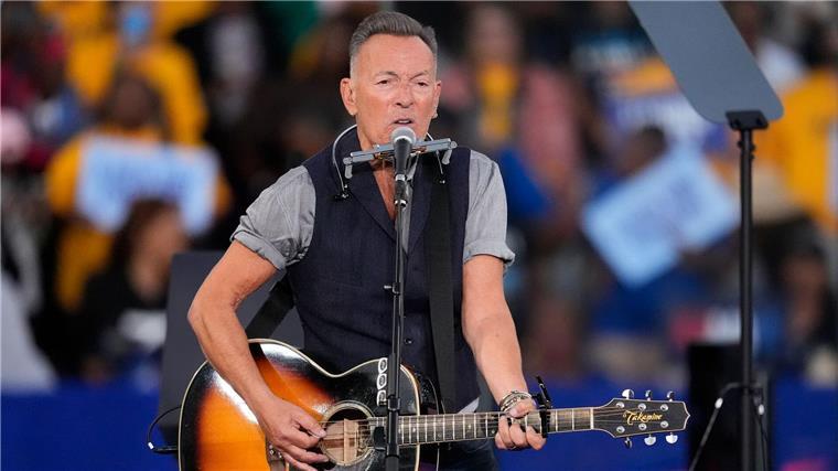 Diese Legenden stehen 2025 auf deutschen Bühnen Bruce Springsteen ist 75 Jahre alt - für ihn kein Alter, um keine Konzerte mehr zu geben. (Archivbild)
