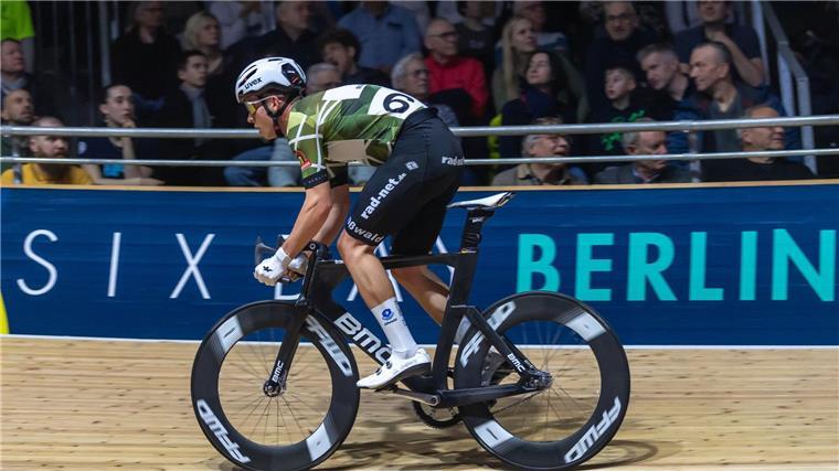 Nach Trainingsunfall: Keßler fährt bei EM auf Platz acht Bruno Keßler belegte bei der EM Rang acht.