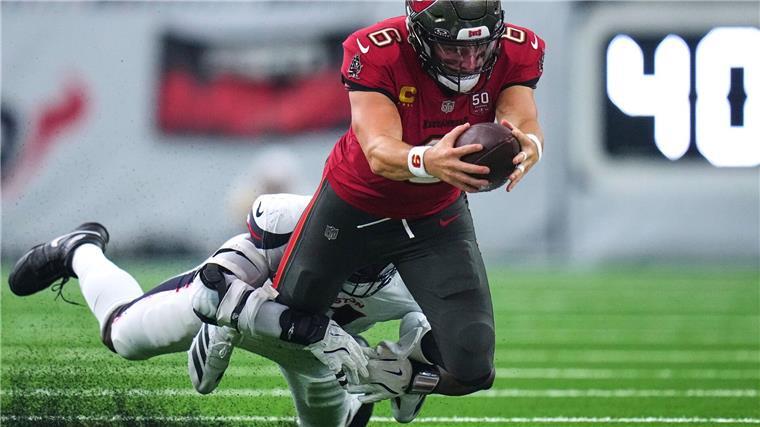 Johnsons spektakuläre Aktion verpufft: NFL-Pleite für Texans Bucs-Quarterback Baker Mayfield fühte sein Team zu einem späten Touchdown und dem zweiten SIeg im zweiten Spiel.