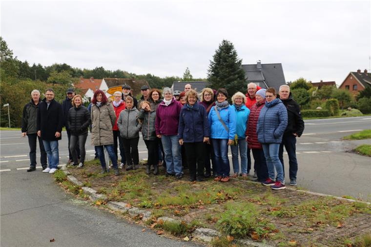 Anwohner und Politiker wollen Tempo 70 an Kreuzung bei Bokel Bürger aus Langenfelde, Kransmoor und Lohe setzen sich dafür ein, dass an der Kreuzung Immenberg und Landesstraße ein Tempolimit aufgestellt wird.