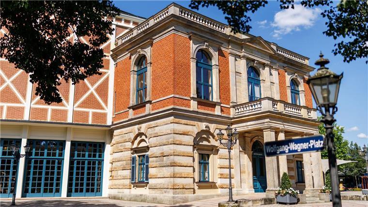 Festspielhaus Bayreuth: Bund und Land finanzieren Sanierung Bund und Land geben Millionen für die Sanierung des Festspielhauses. (Archivbild)