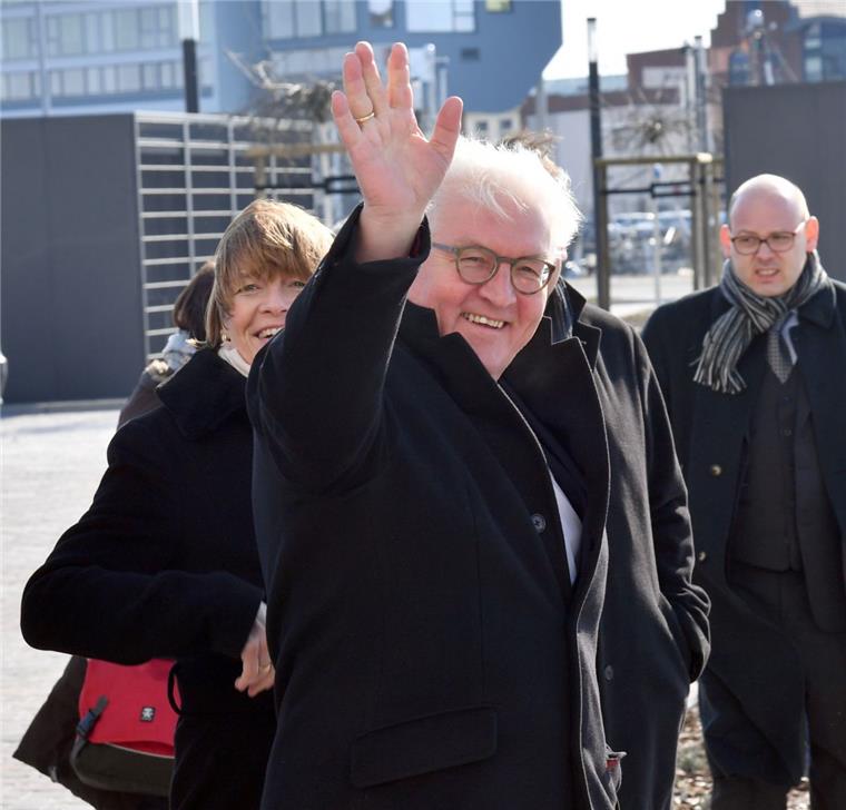 Bundespräsident Frank-Walter Steinmeier hatte sich im Februar nur für kurze Zeit verabschiedet. Am 27. Juni besucht er erneut Bremerhaven.