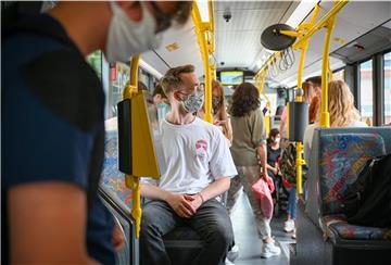 Busse in Bremerhaven verkehren an Heiligabend und Silvester eingeschränkt.