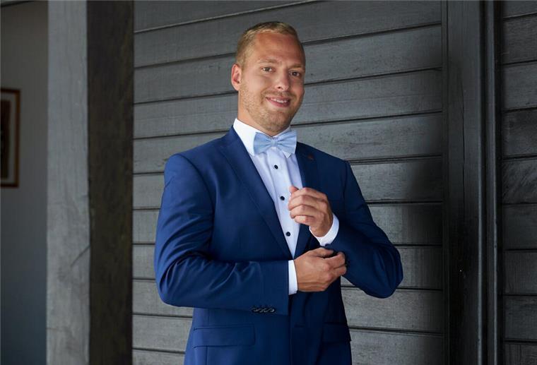 Sittenser in SAT.1-Liebesshow „Gestrandet...in den Flitterwochen“ zu sehen Carlo (28) aus Sittensen hat an der neuen SAT.1-Liebesshow „Gestrandet... in den Flitterwochen“ teilgenommen und einer ihm unbekannten Frau das Jawort gegeben.