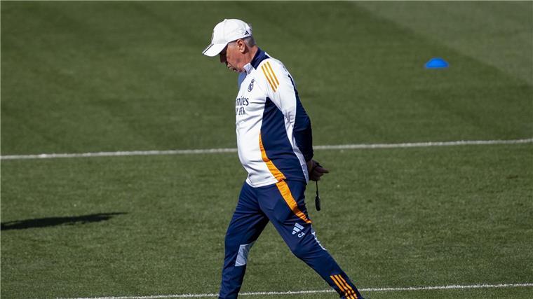 Reals Bellingham gegen Stuttgart wieder einsatzbereit Carlo Ancelotti hofft auf einen Sieg zum Start der Königsklasse.