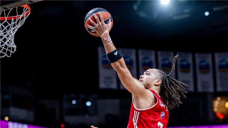 Mit Kantersieg: Bayern überholt Belgrad in der Euroleague Carsen Edwards ist in dieser Saison der drittbeste Punktesammler der Euroleague.