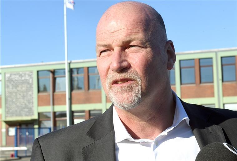 Wechsel an der Spitze der Bremerhavener Lloyd Werft Carsten Haake hat über viele Jahre an der Spitze der Lloyd Werft gestanden. Nun wird er seinen Posten als Geschäftsführer der Lloyd Werft Besitzgesellschaft aufgeben. Foto: Scheer