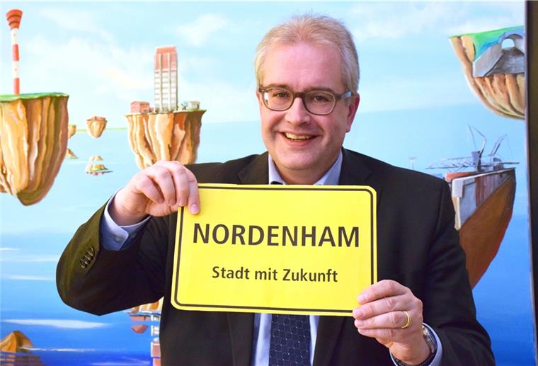 Carsten Seyfarth will Nordenhams Bürgermeister bleiben Carsten Seyfarth will es noch mal wissen. Es gelte, noch einige Dinge in Nordenham voranzubringen, sagt er. Das will er tun.