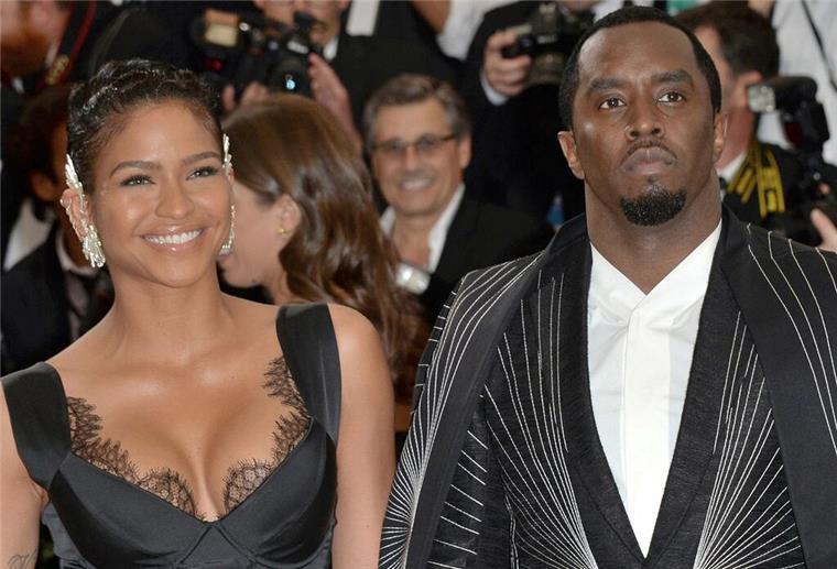 Sean „Diddy“ Combs entschuldigt sich für Angriff Cassie und Sean Combs 2017 bei der „The Metropolitan Museum of Art’s Costume Institute“-Spendengala.
