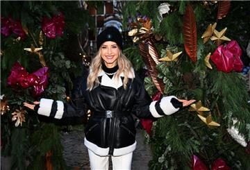 Cathy Hummels bei ihrer Wohltätigkeits-Weihnachtsaktion in München.